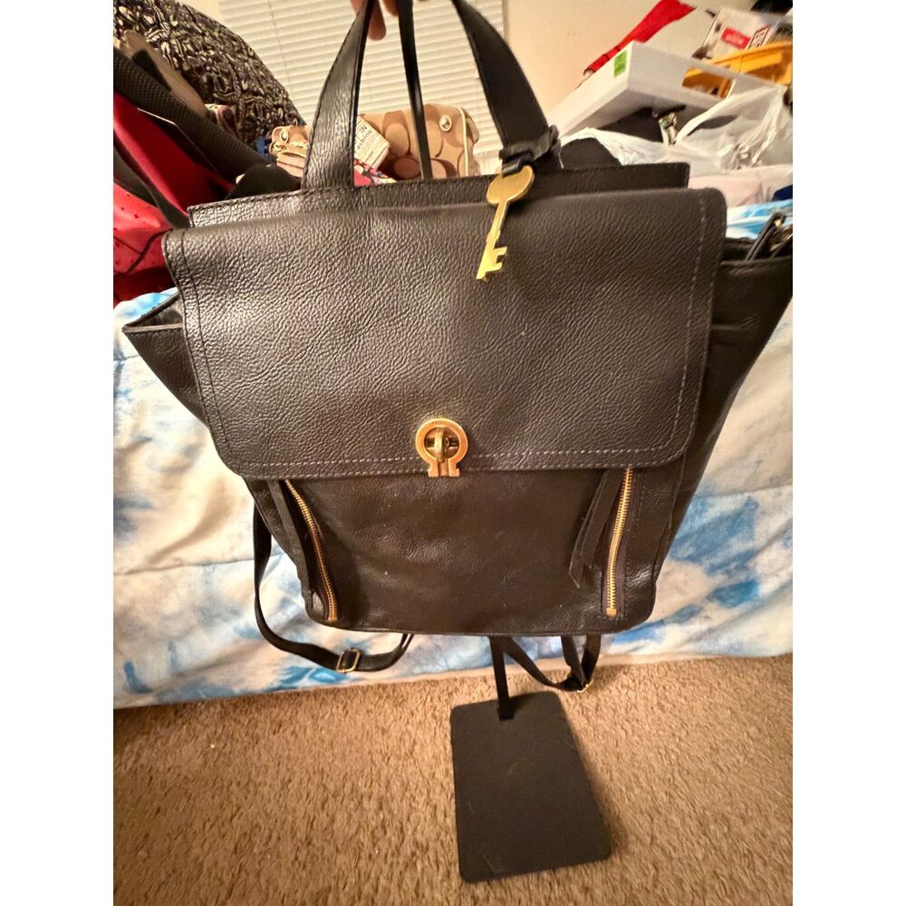 Fossil Amelia Black & Gold Leather Backpack Shoulder Bag Purse